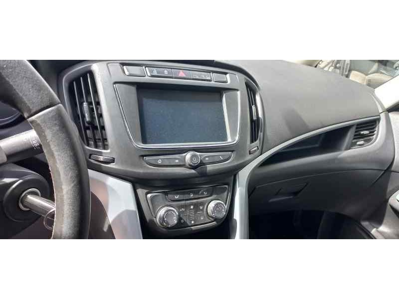 opel zafira (c) del año 2017