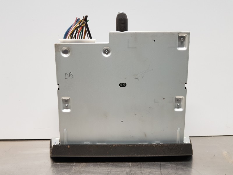 Recambio de sistema audio / radio cd para mazda 3 lim. () style referencia OEM IAM BHP3669G0D  