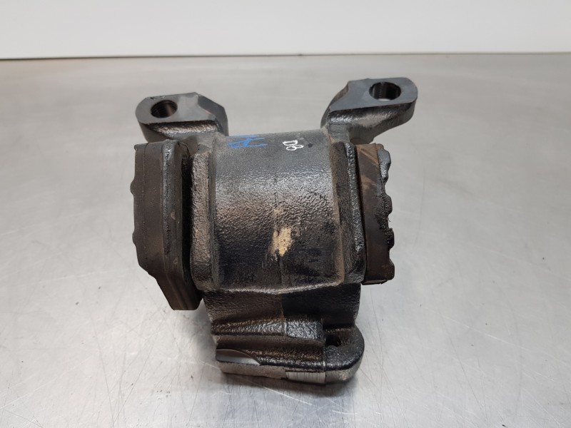 Recambio de soporte motor izquierdo para mazda 3 lim. () style referencia OEM IAM B60S39070  