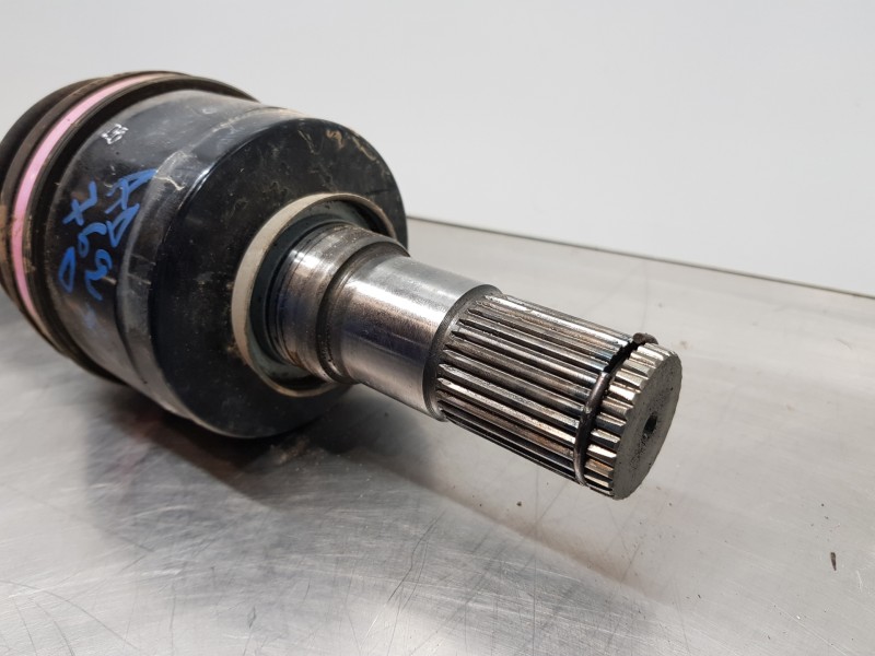 Recambio de transmision delantera izquierda para mazda 3 lim. () style referencia OEM IAM GDC92560X  