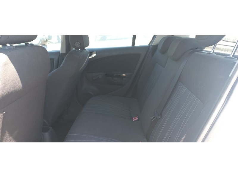 opel corsa d del año 2007