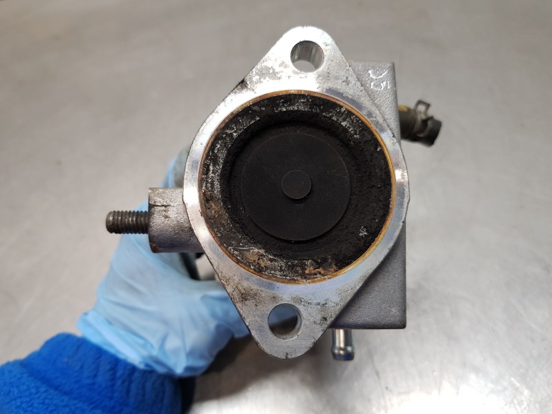 Recambio de valvula egr para mazda 3 lim. () style referencia OEM IAM SH01203A0B SH01K5T70874 K5T70874