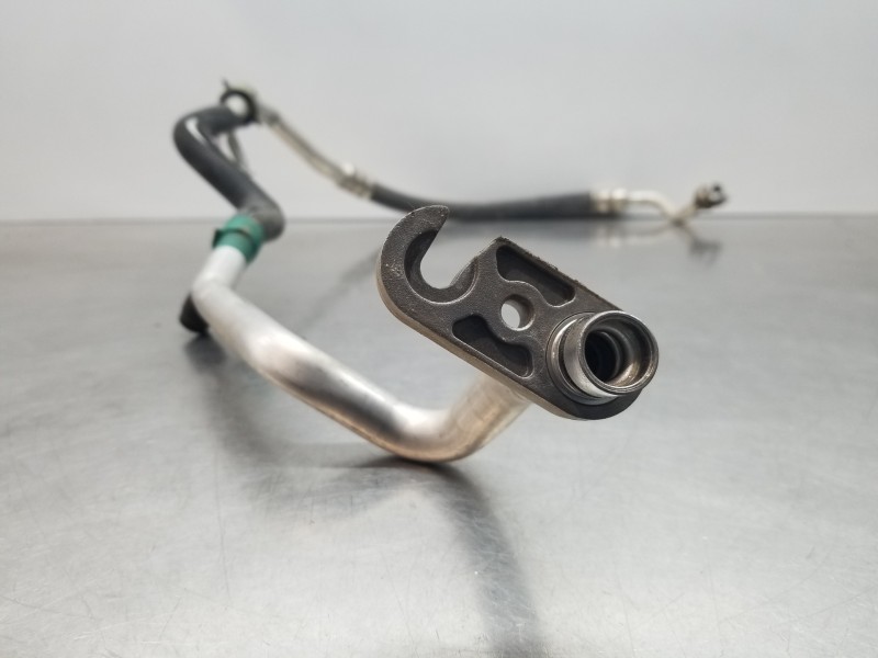 Recambio de tubos aire acondicionado para mazda 3 lim. () style referencia OEM IAM BCHG61462  