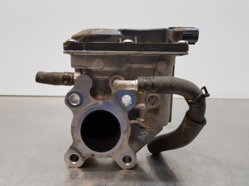 Recambio de valvula egr para mazda 3 lim. () style referencia OEM IAM SH0120300 SH0120300A 