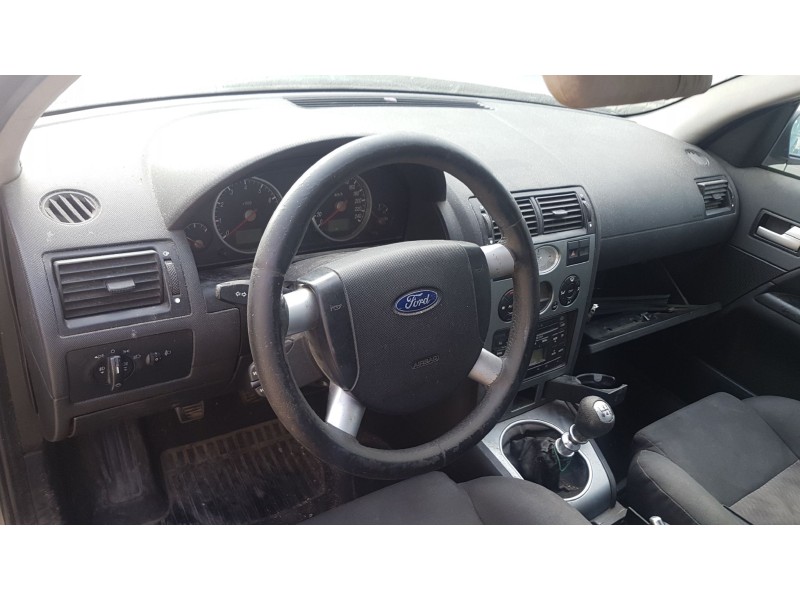 ford mondeo berlina (ge) del año 2001
