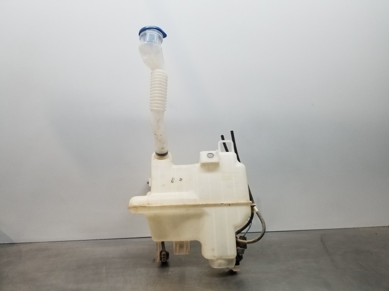 Recambio de deposito limpia para mazda 3 lim. () style referencia OEM IAM GHR167481 GHR167480 