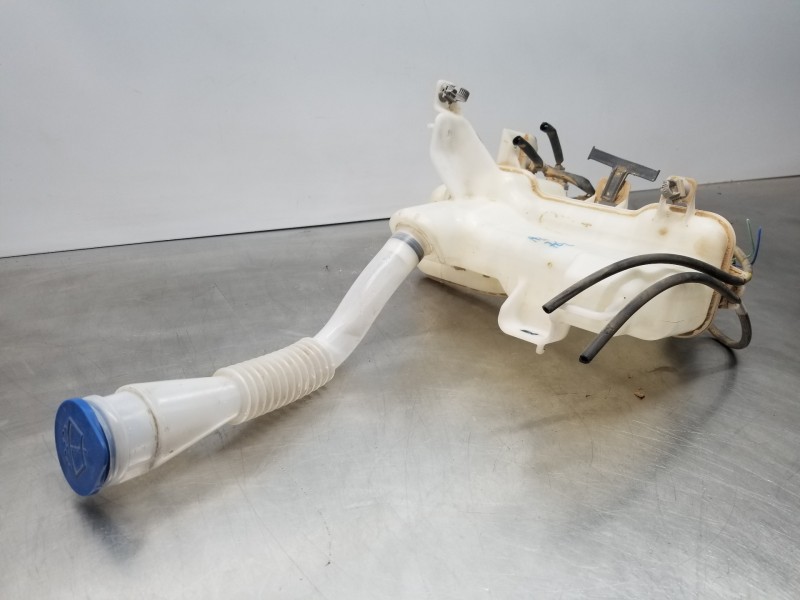 Recambio de deposito limpia para mazda 3 lim. () style referencia OEM IAM GHR167481 GHR167480 