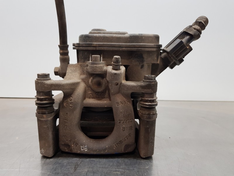 Recambio de pinza freno trasera derecha para mazda 3 lim. () style referencia OEM IAM BAY02661X GML8268EX 