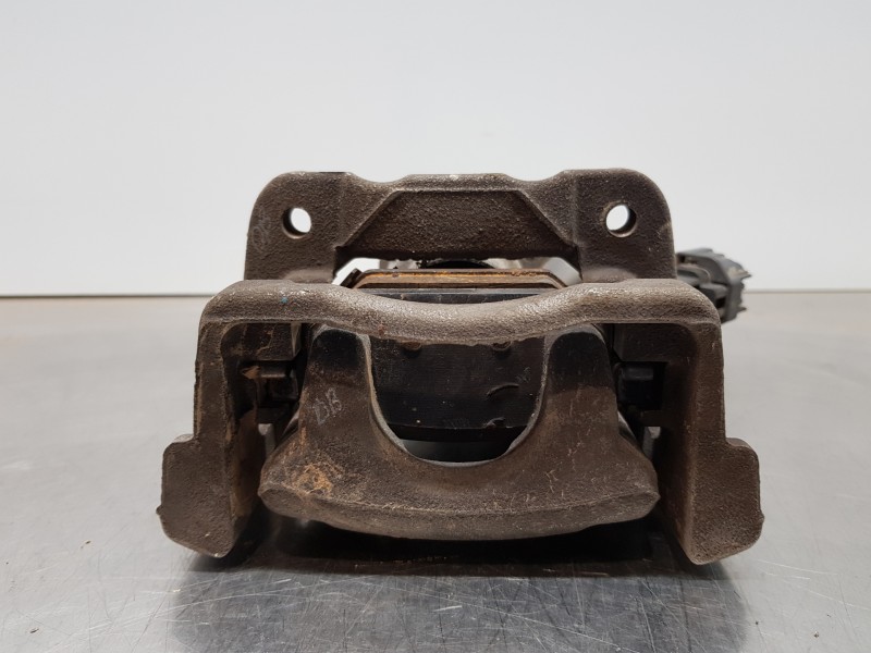 Recambio de pinza freno trasera izquierda para mazda 3 lim. () style referencia OEM IAM BAY02671X GML8268EX 