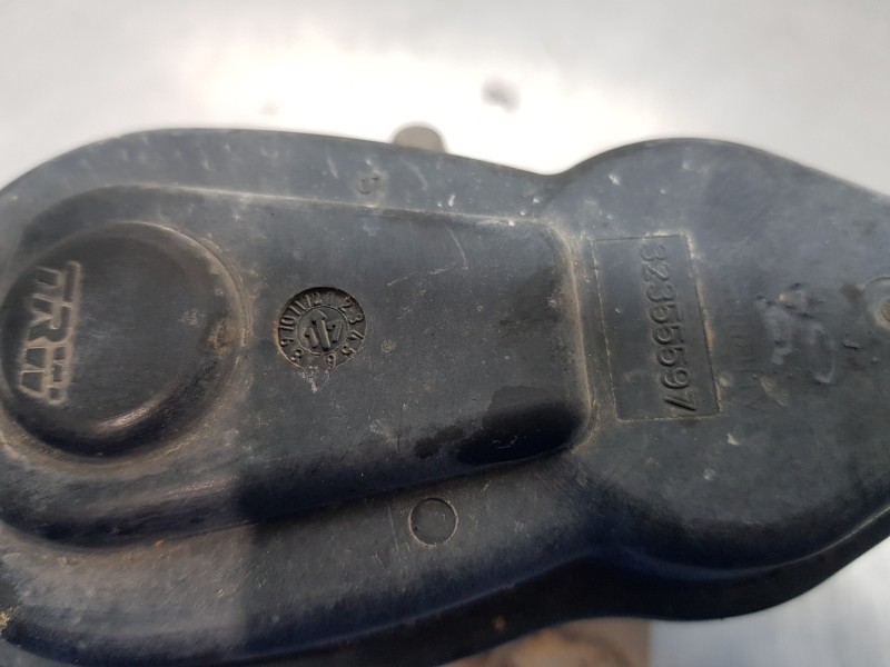 Recambio de pinza freno trasera izquierda para mazda 3 lim. () style referencia OEM IAM BAY02671X GML8268EX 