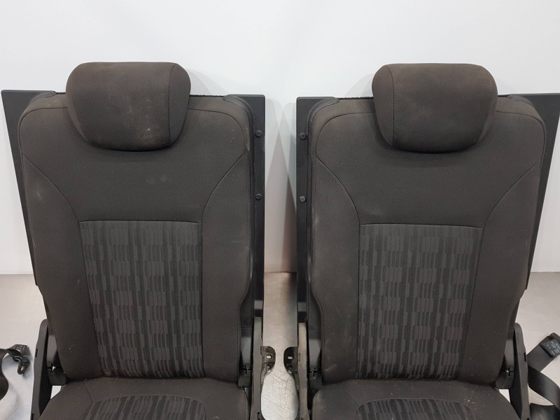 Recambio de asientos tercera fila ( pareja ) para opel zafira tourer selective referencia OEM IAM 13274067 13274067 13296724