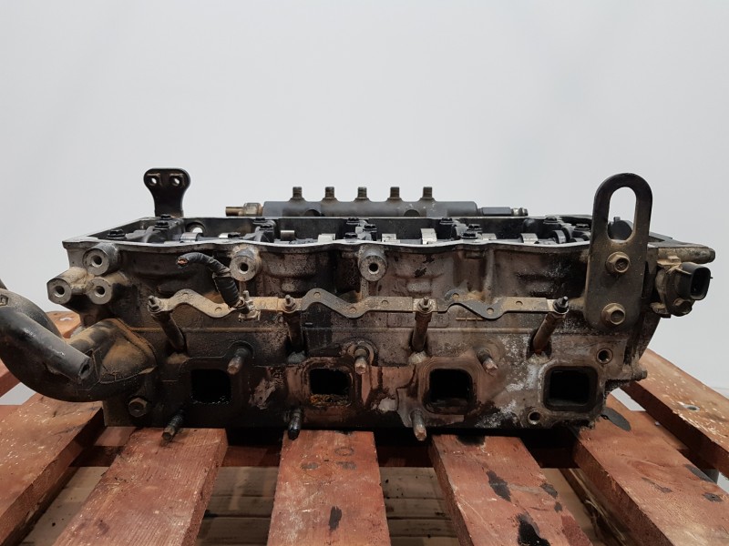 Recambio de culata para renault maxity 130 dxi referencia OEM IAM 5001875007 7485146510 7485146509