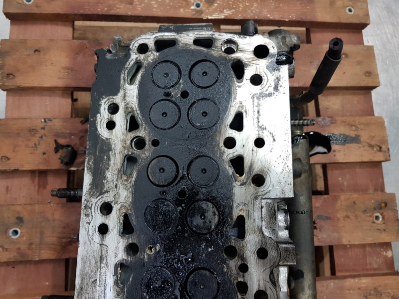 Recambio de culata para renault maxity 130 dxi referencia OEM IAM 5001875007 7485146510 7485146509