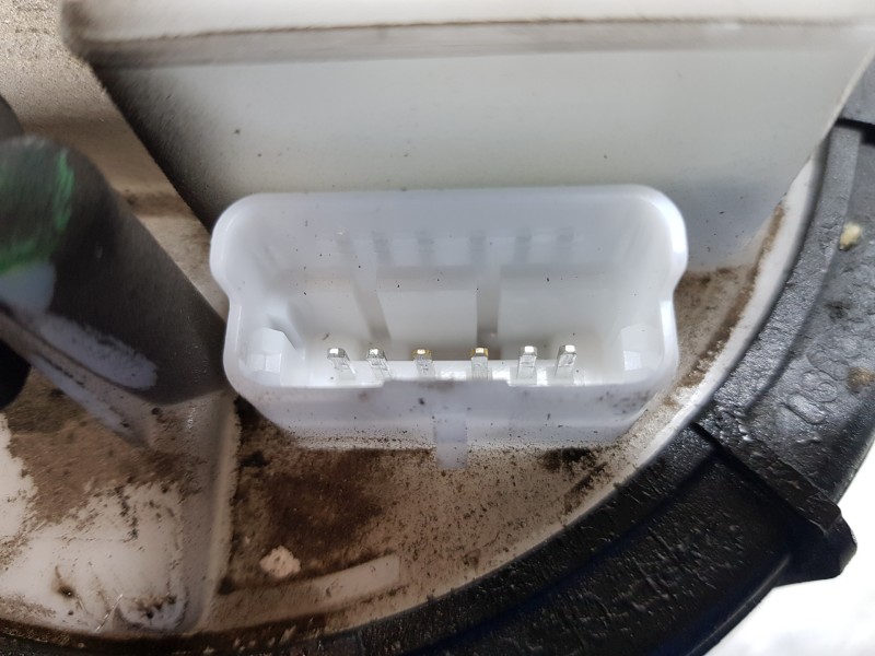 Recambio de aforador para citroen c4 grand picasso spacetourer referencia OEM IAM 9809358980  