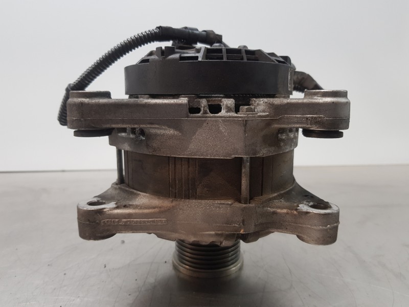 Recambio de alternador para citroen c4 grand picasso spacetourer referencia OEM IAM 9827171980  