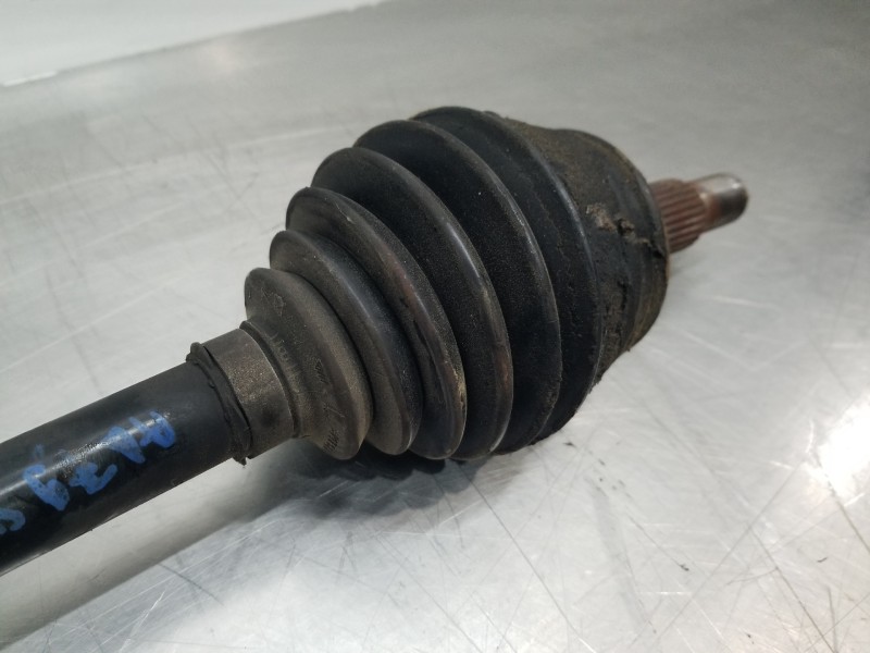 Recambio de transmision delantera derecha para citroen c4 grand picasso spacetourer referencia OEM IAM 9811176780  