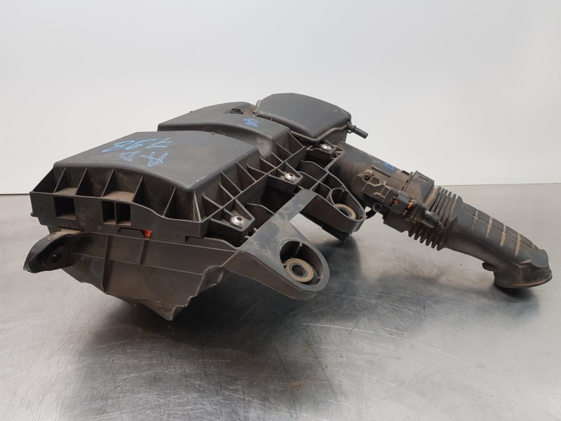 Recambio de filtro aire para citroen c4 grand picasso spacetourer referencia OEM IAM 9828002080  