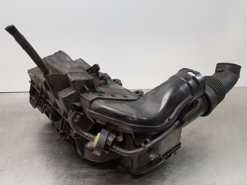 Recambio de filtro aire para citroen c4 grand picasso spacetourer referencia OEM IAM 9828002080  