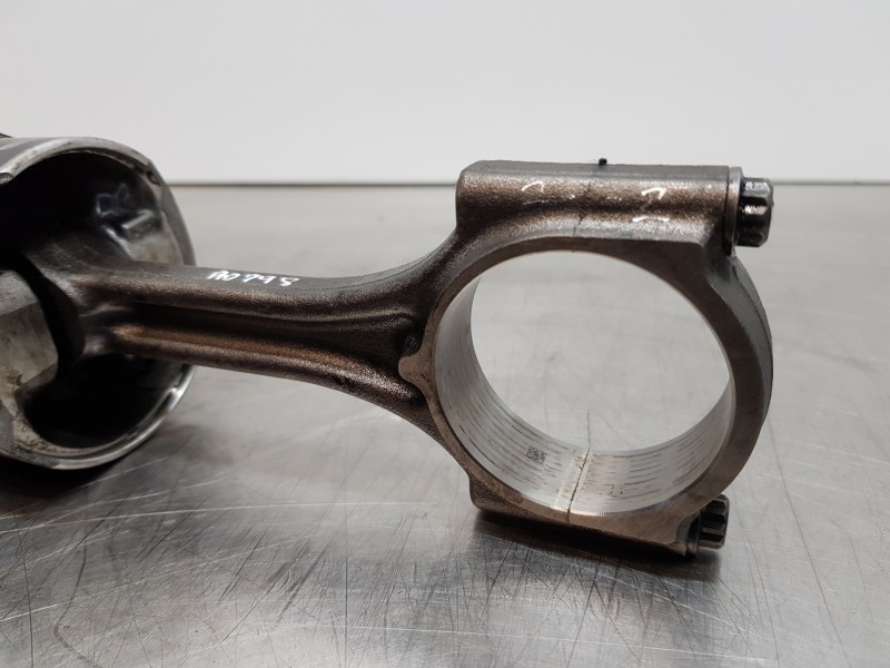 Recambio de piston para citroen c4 grand picasso spacetourer referencia OEM IAM 1629032180 1629031680 