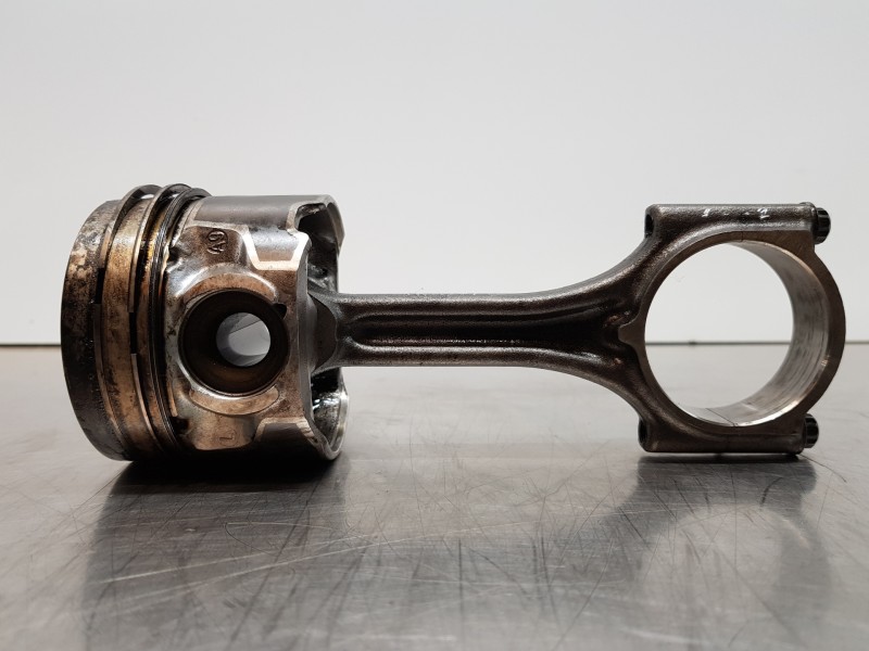 Recambio de piston para citroen c4 grand picasso spacetourer referencia OEM IAM 1629032180 1629031680 