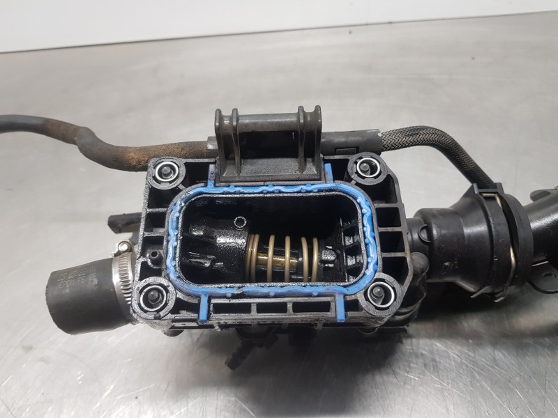Recambio de termostato para citroen c4 grand picasso spacetourer referencia OEM IAM 9812113780  