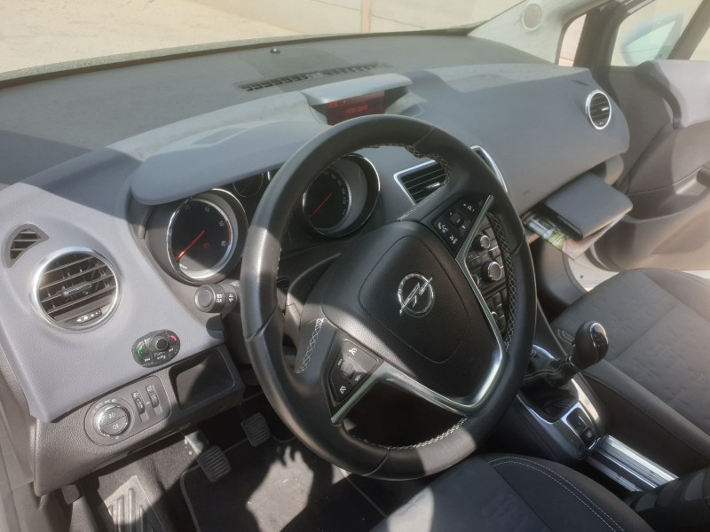 opel meriva b del año 2016
