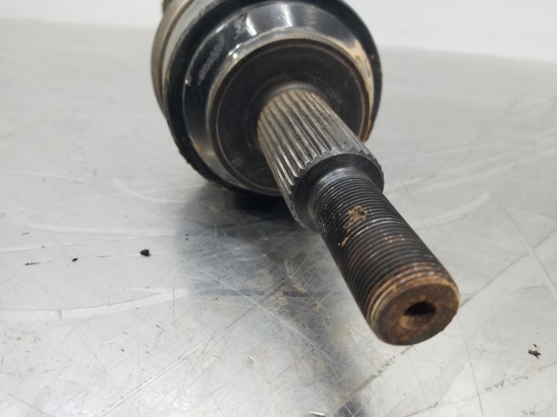 Recambio de transmision trasera derecha para jeep gr. cherokee iv 4x4 referencia OEM IAM P68193667AB 68193667AB 