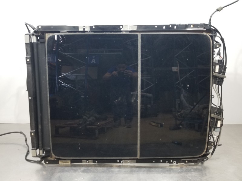 Recambio de techo electrico para jeep gr. cherokee iv 4x4 referencia OEM IAM 30022879G 30020271L 