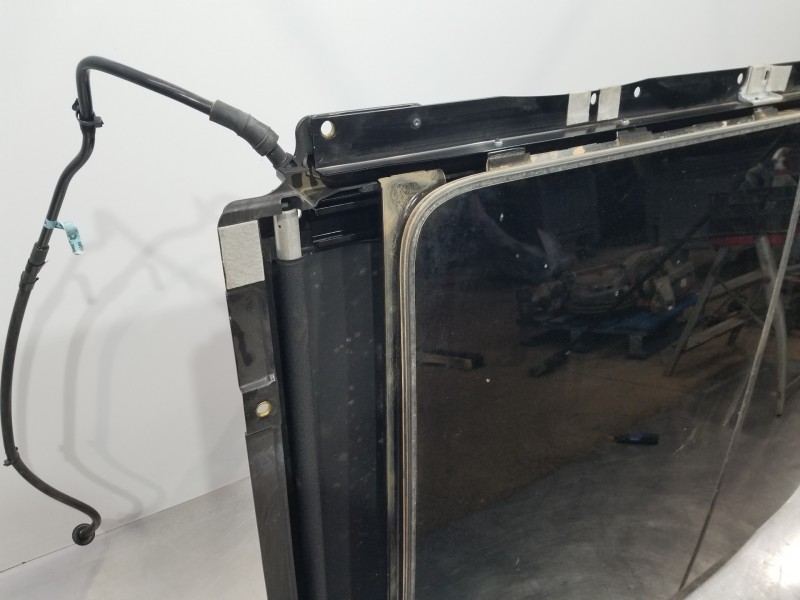 Recambio de techo electrico para jeep gr. cherokee iv 4x4 referencia OEM IAM 30022879G 30020271L 