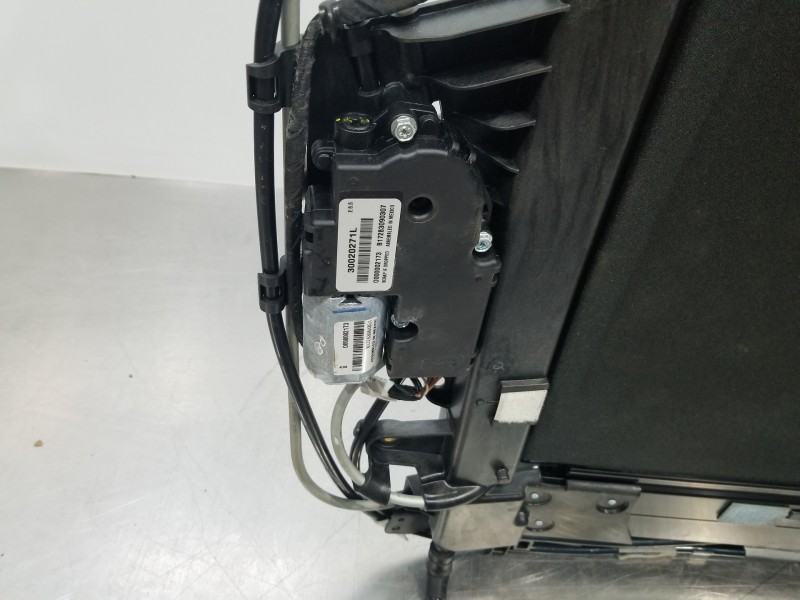 Recambio de techo electrico para jeep gr. cherokee iv 4x4 referencia OEM IAM 30022879G 30020271L 