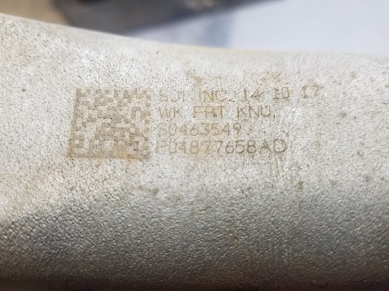 Recambio de mangueta delantera derecha para jeep gr. cherokee iv 4x4 referencia OEM IAM 4877658AD P04877658AD 