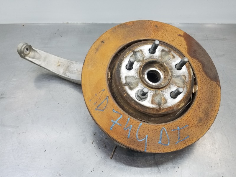 Recambio de mangueta delantera izquierda para jeep gr. cherokee iv 4x4 referencia OEM IAM 4877659AD P04877659AD 