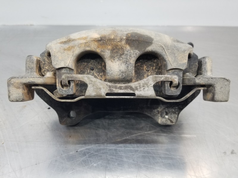 Recambio de pinza freno delantera derecha para jeep gr. cherokee iv 4x4 referencia OEM IAM 68138842AA  