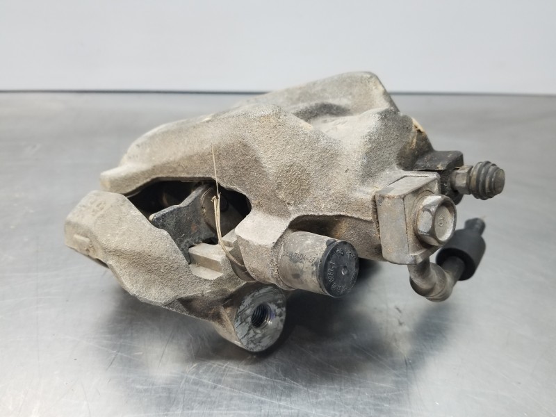 Recambio de pinza freno trasera derecha para jeep gr. cherokee iv 4x4 referencia OEM IAM 68052380AA  