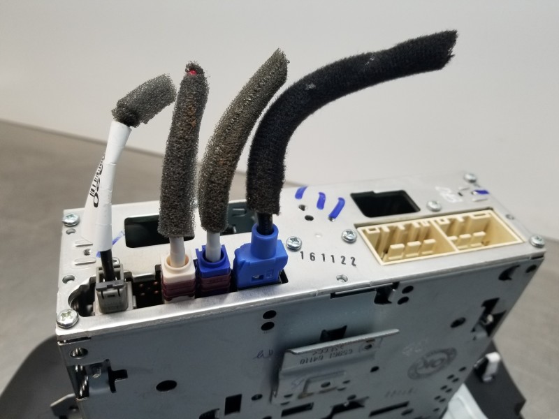 Recambio de pantalla multifuncion para hyundai i20 iii active referencia OEM IAM 96160Q0421NNB  