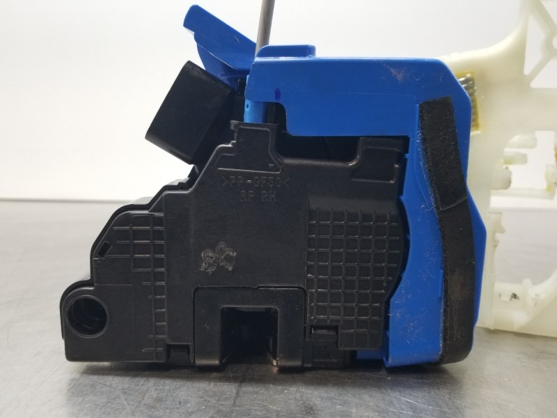 Recambio de cerradura puerta delantera derecha para hyundai i20 iii active referencia OEM IAM 81320Q0010   Recambio de cerradura puerta delantera derecha para hyundai i20 iii active referencia OEM IAM 81320Q0010