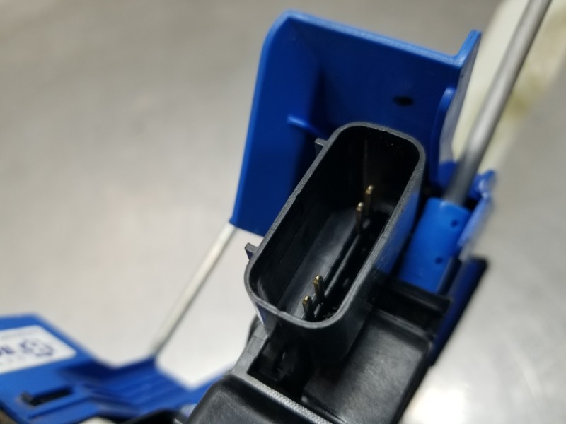 Recambio de cerradura puerta delantera derecha para hyundai i20 iii active referencia OEM IAM 81320Q0010   Recambio de cerradura puerta delantera derecha para hyundai i20 iii active referencia OEM IAM 81320Q0010