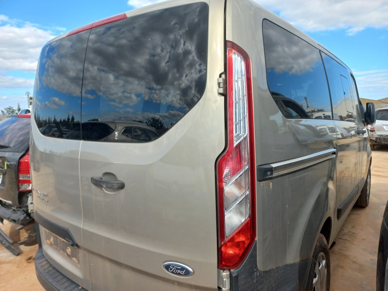 ford transit custom kombi del año 2017