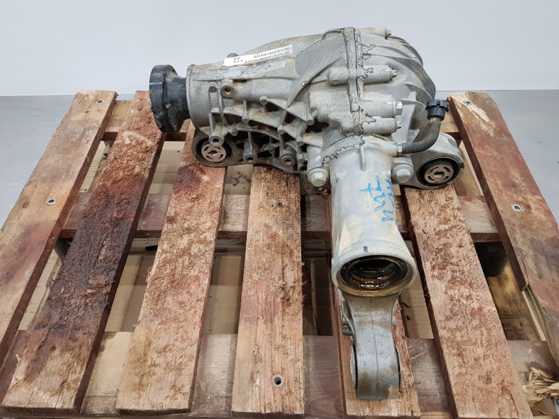 Recambio de diferencial delantero para jeep gr. cherokee iv 4x4 referencia OEM IAM 68352175AA P68352175AA 