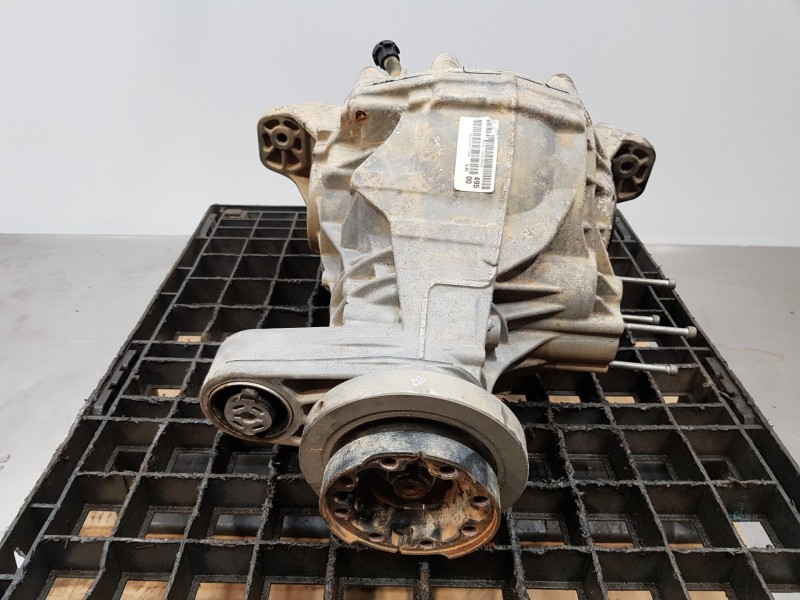 Recambio de diferencial trasero para jeep gr. cherokee iv 4x4 referencia OEM IAM 68184737AB P68184737AB 