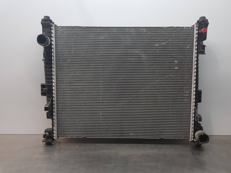 Recambio de radiador agua para jeep gr. cherokee iv 4x4 referencia OEM IAM 68273308AA  