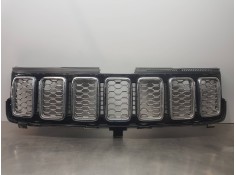 Recambio de rejilla delantera para jeep gr. cherokee iv 4x4 referencia OEM IAM 68258419AB 6NZ03SZ0AA 