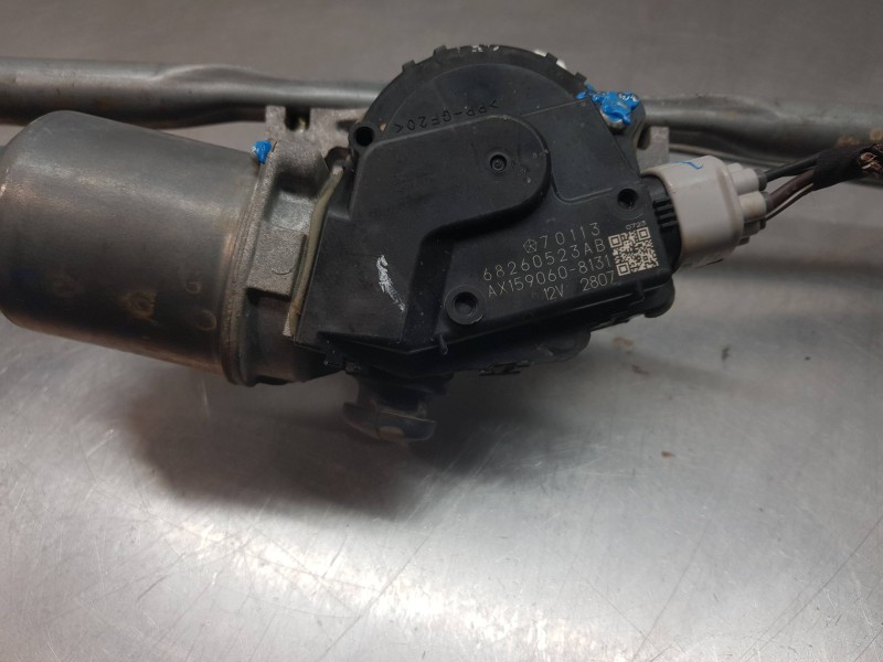 Recambio de motor limpia delantero para jeep gr. cherokee iv 4x4 referencia OEM IAM 68301827AA 68260523AB 