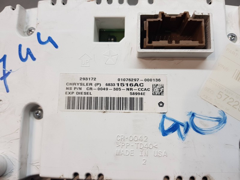 Recambio de cuadro instrumentos para jeep gr. cherokee iv 4x4 referencia OEM IAM 68331516AC  