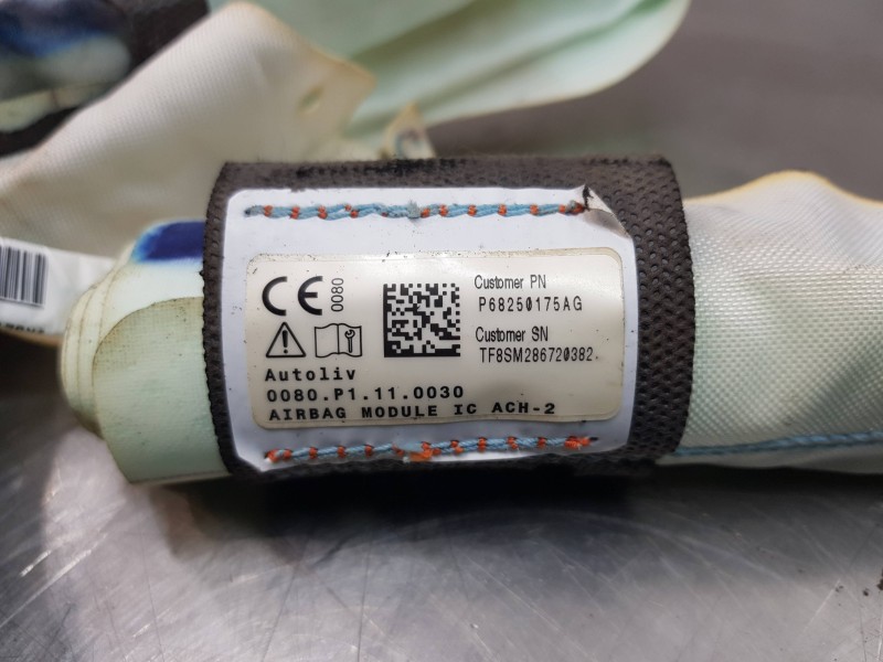 Recambio de airbag cortina delantero derecho para jeep gr. cherokee iv 4x4 referencia OEM IAM P68250175AG  