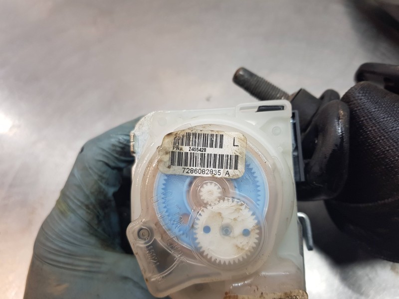 Recambio de cinturon seguridad trasero izquierdo para jeep gr. cherokee iv 4x4 referencia OEM IAM 5ME41DX9AA  