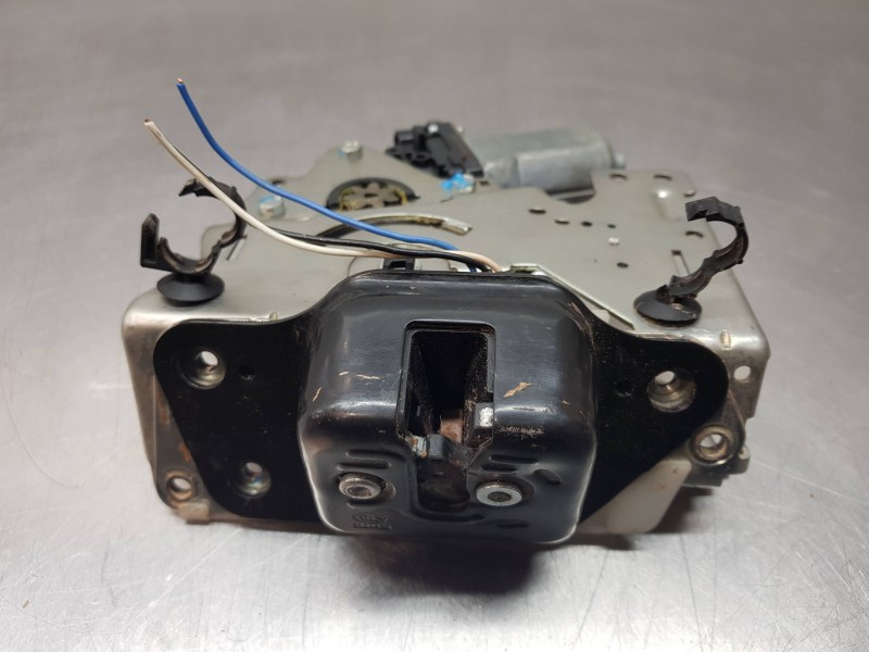 Recambio de cerradura maletero / porton para jeep gr. cherokee iv 4x4 referencia OEM IAM 4589656AE  