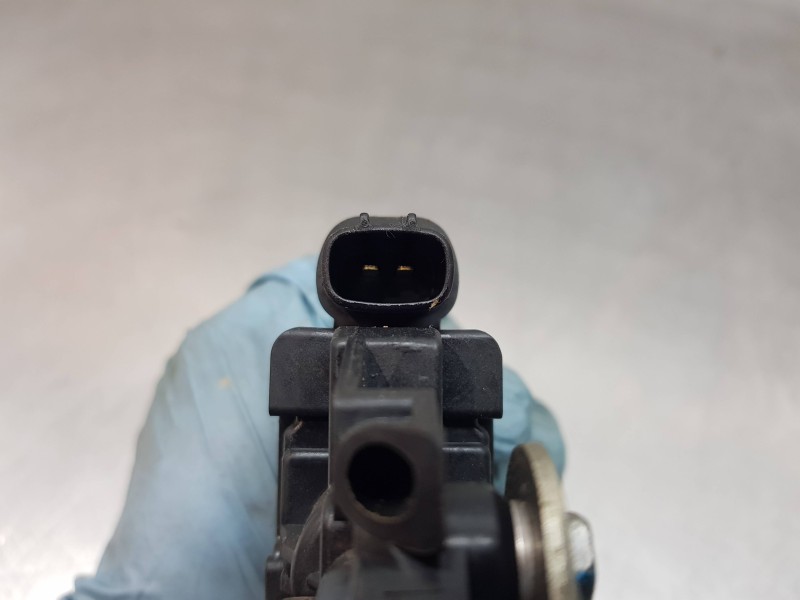 Recambio de cerradura maletero / porton para jeep gr. cherokee iv 4x4 referencia OEM IAM 4589656AE  