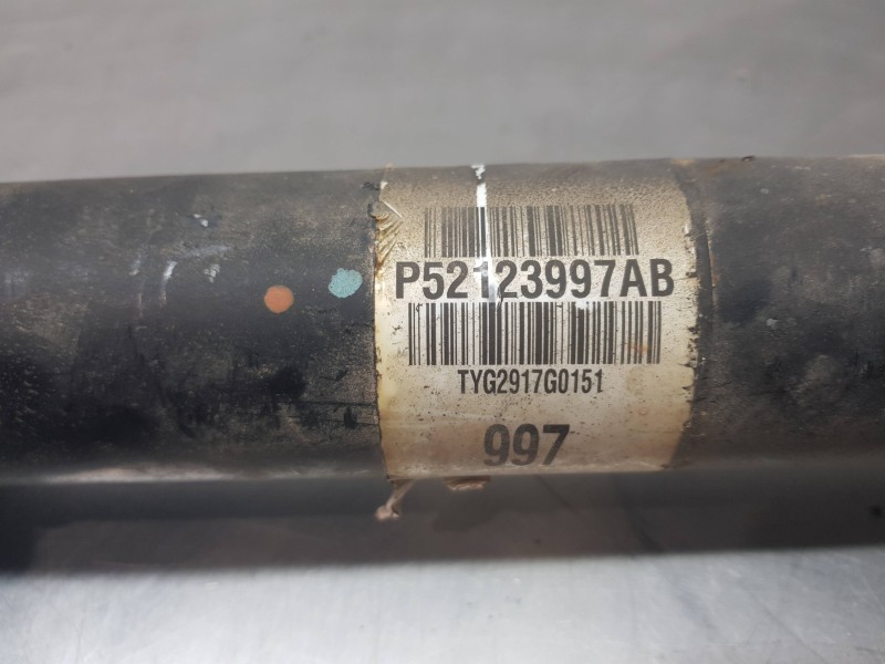 Recambio de transmision central para jeep gr. cherokee iv 4x4 referencia OEM IAM 52123997AB P52123997AB 