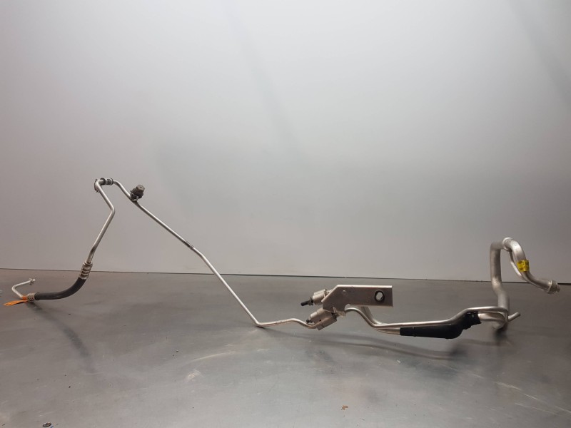 Recambio de tubos aire acondicionado para jeep gr. cherokee iv 4x4 referencia OEM IAM 68217214AD 68217222AB 